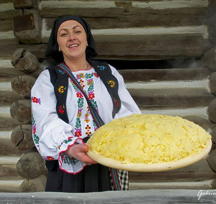 Balmoș din lapte de bivoliță