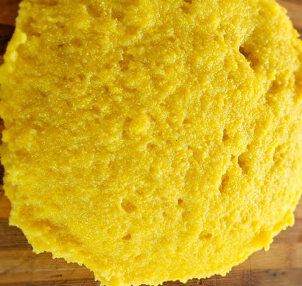 Mămăligă cu cartofi